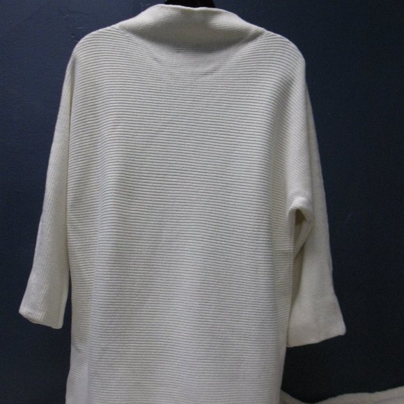 Lands' End 3/4 pullover sweater, never worn, NW0T - Picture 2 of 3